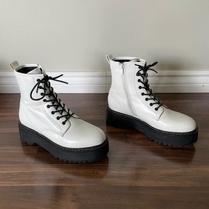 Steve Madden - Betty White Platform Combat Boots